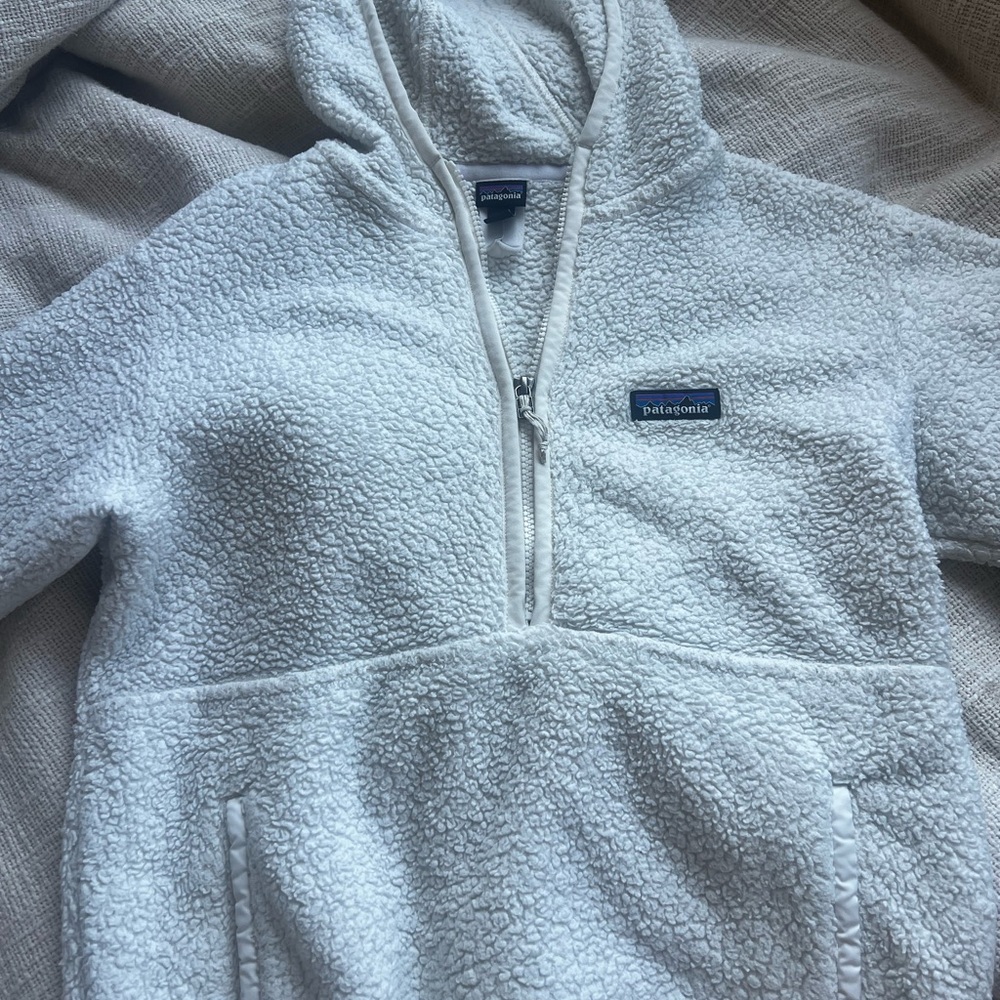 Patagonia los gatos quarter zip, lightly worn